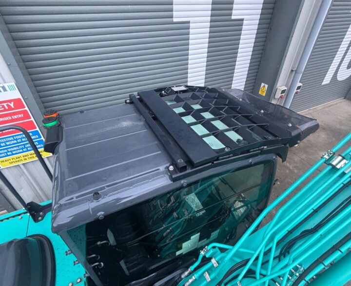 Kobelco SK130LC-11 - Crawler Excavators