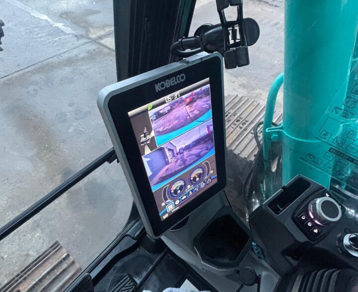 Kobelco SK130LC-11 - Crawler Excavators