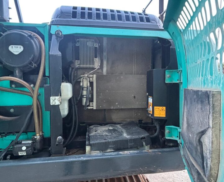 Kobelco SK210LC-10 - Crawler Excavators