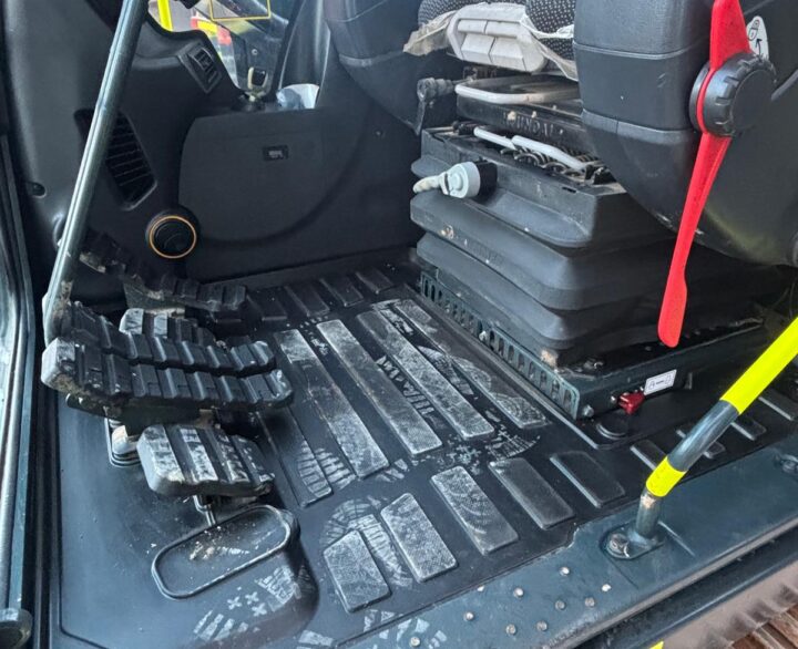 Hyundai HX140L - Crawler Excavators