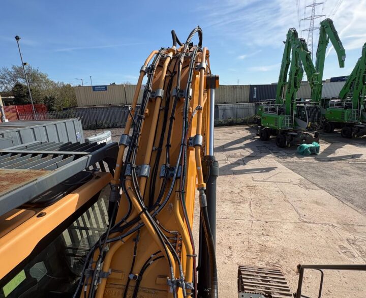 Hyundai HX380 - Crawler Excavators