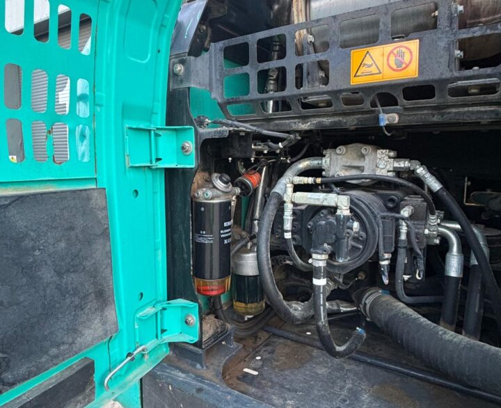 Kobelco SK210LC-10 - Crawler Excavators