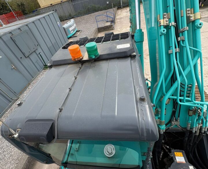 Kobelco SK210HLC-10 Hybrid - Crawler Excavators