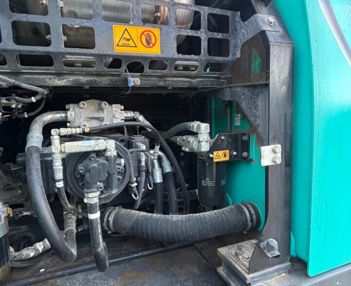 Kobelco SK210LC-10 - Crawler Excavators