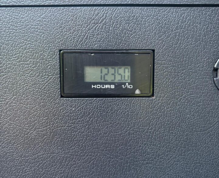 Hyundai HX140L - Crawler Excavators