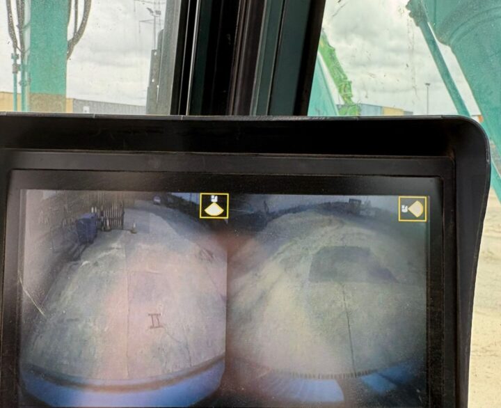 Kobelco SK210LC-10 - Crawler Excavators