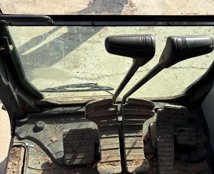 Doosan DX140LC-5 - Crawler Excavators