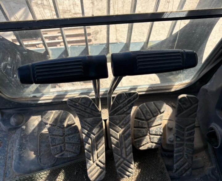 Hyundai HX380 - Crawler Excavators