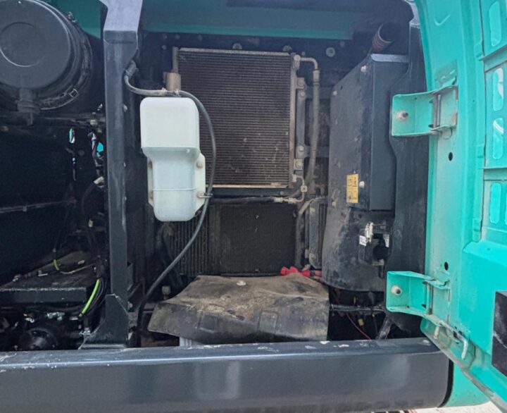 Kobelco SK130LC-11 - Crawler Excavators