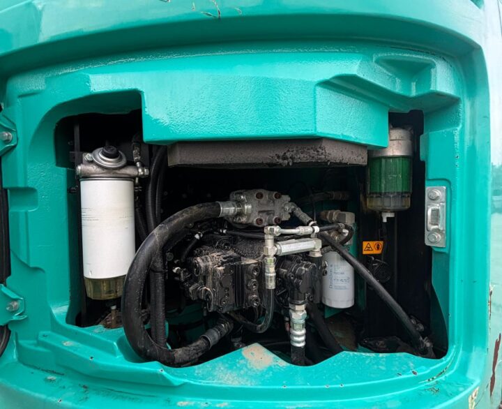 KOBELCO SK230SRLC-5 - Crawler Excavators