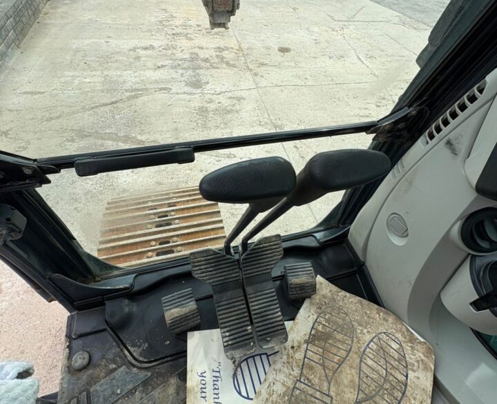 Kobelco SK210HLC-10 Hybrid - Crawler Excavators