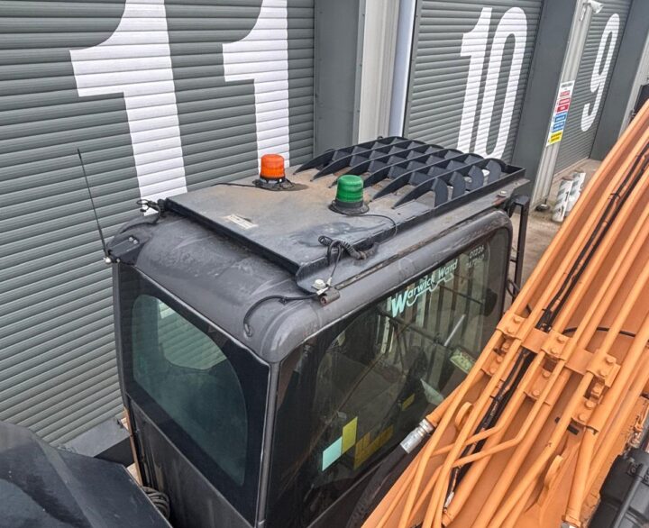 Case CX290D - Crawler Excavators