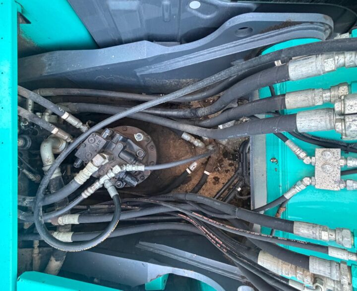 Kobelco SK210LC-10 - Crawler Excavators