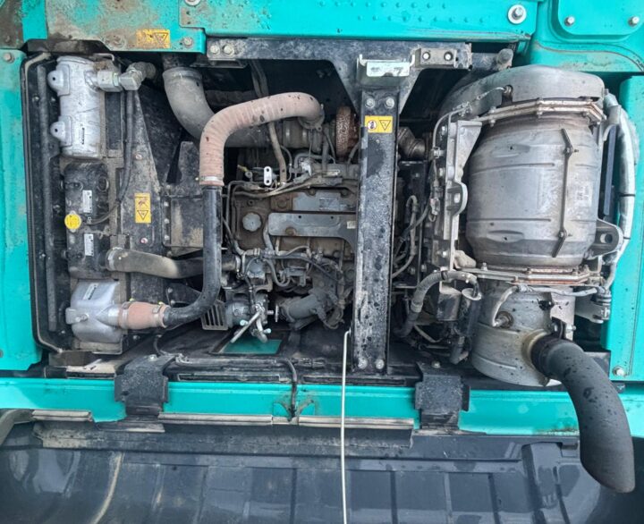 Kobelco SK130LC-11 - Crawler Excavators