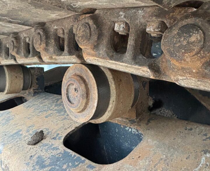 Kobelco SK130LC-11 - Crawler Excavators