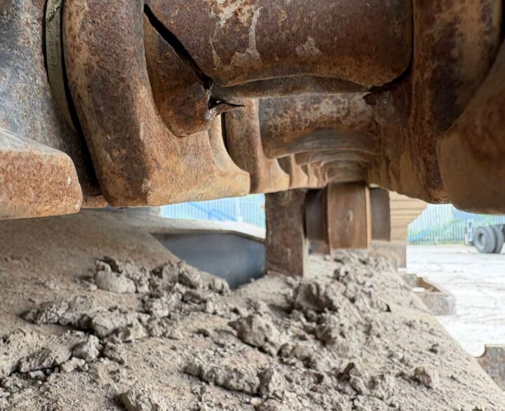 Kobelco SK210LC-10 - Crawler Excavators