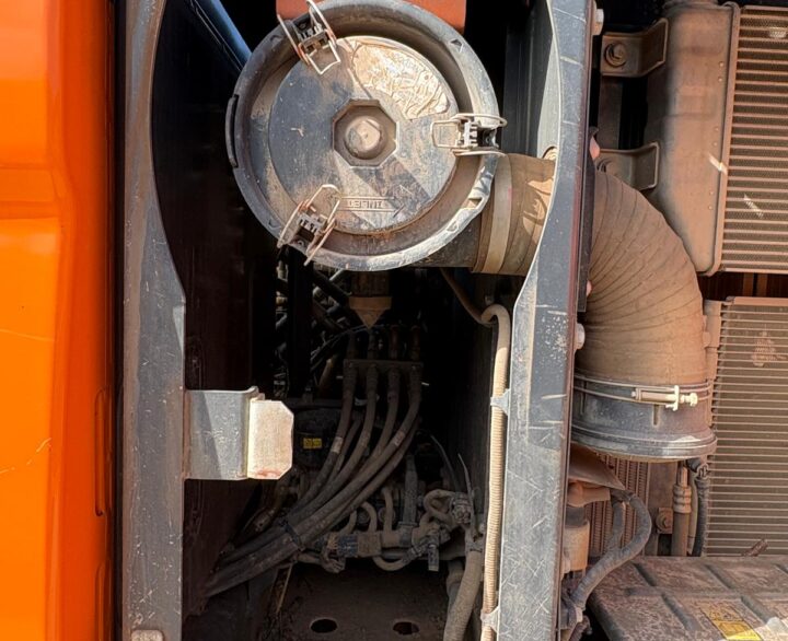 Doosan DX140LC-5 - Crawler Excavators