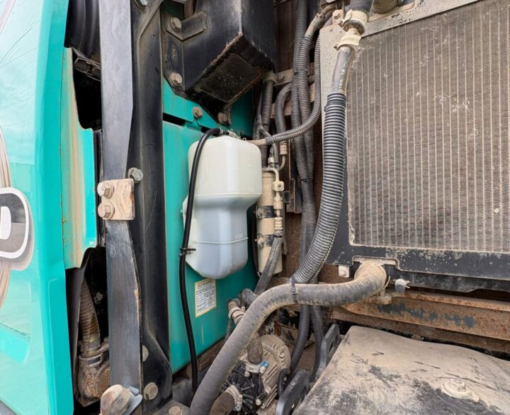 Kobelco SK210HLC-10 Hybrid - Crawler Excavators