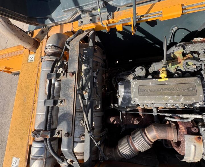 Hyundai HX380 - Crawler Excavators