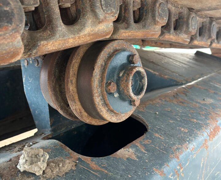 Hyundai HX140L - Crawler Excavators