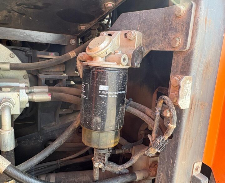 Doosan DX140LC-5 - Crawler Excavators