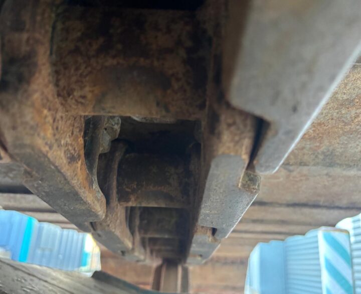 Hyundai HX140L - Crawler Excavators