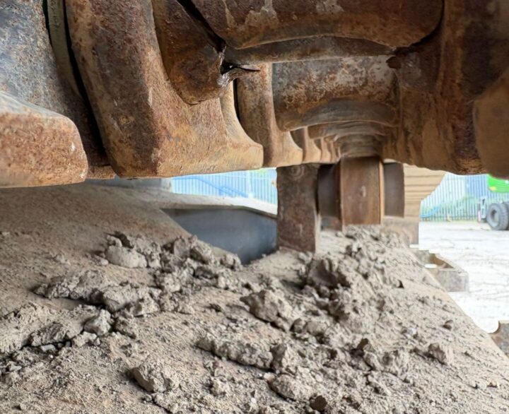 Kobelco SK210LC-10 - Crawler Excavators