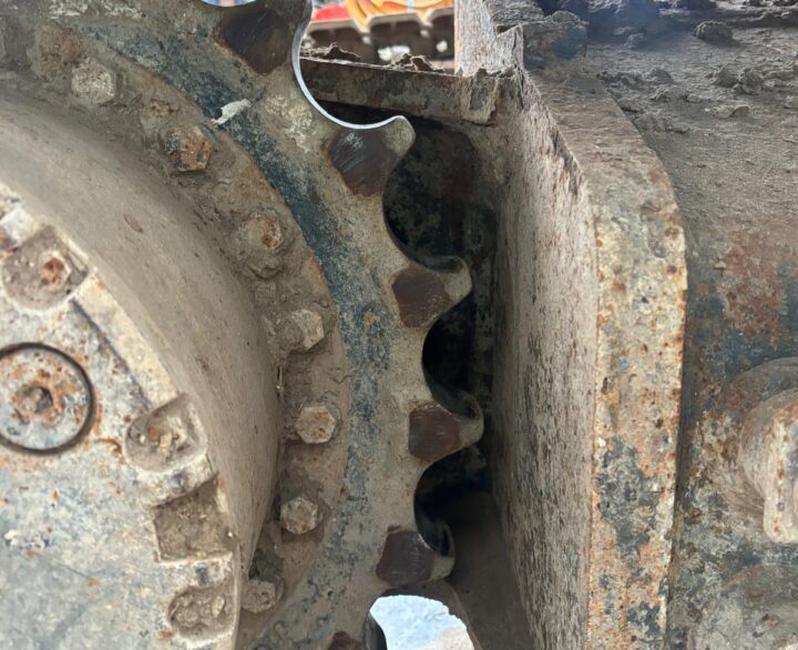 Case CX290D - Crawler Excavators