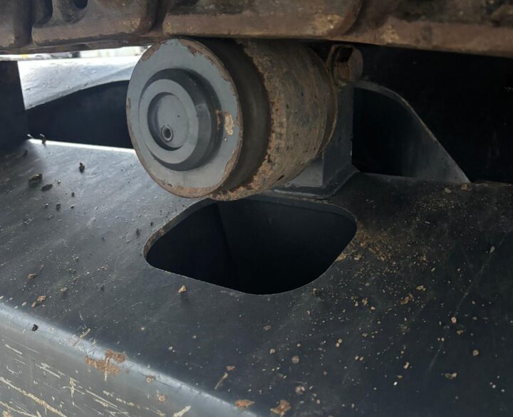 Kobelco SK130LC-11 - Crawler Excavators