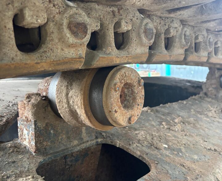 Case CX290D - Crawler Excavators