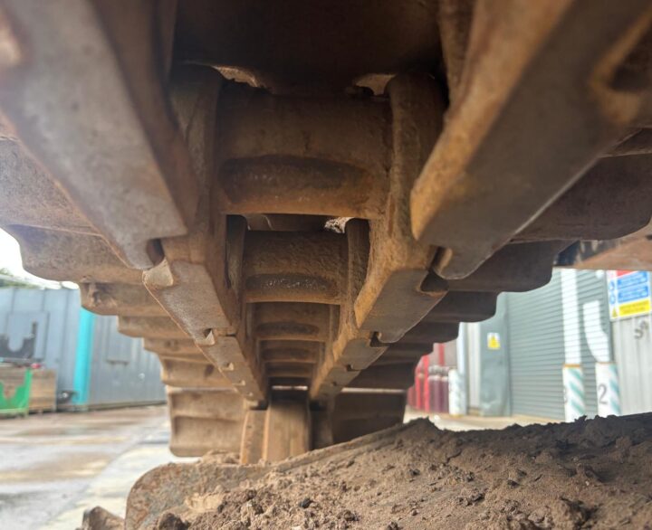 Case CX290D - Crawler Excavators