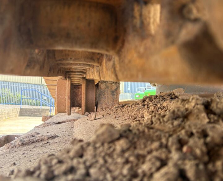 Hyundai HX380 - Crawler Excavators