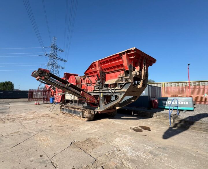 Terex Finlay J-1170 HR - Used Crushers