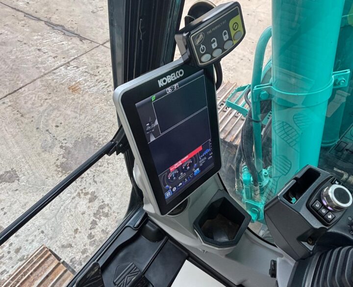 Kobelco SK140SRLC-7 DZ - Crawler Excavators