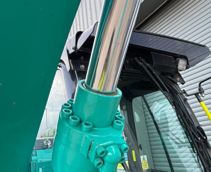 Kobelco SK140SRLC-7 DZ - Crawler Excavators