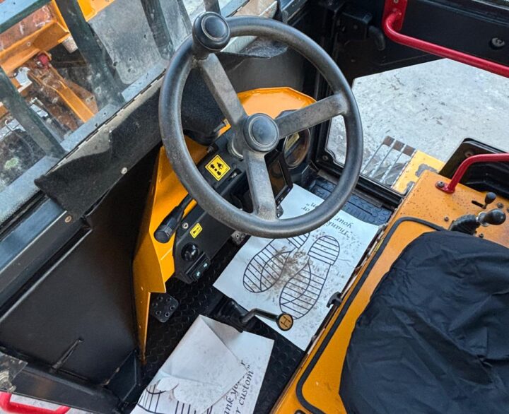 Thwaites 9t - Dumpers