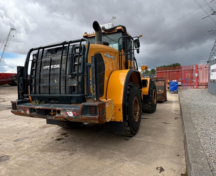 Hyundai HL960HDXT - Used Wheel Loaders
