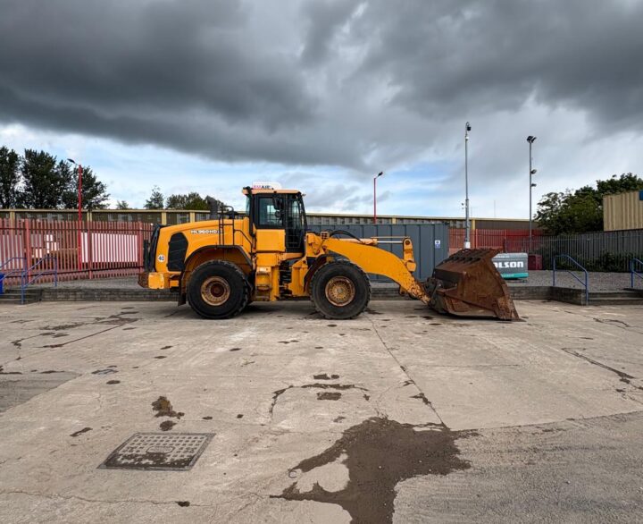 Hyundai HL960HDXT - Used Wheel Loaders