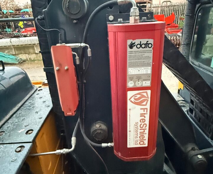 Hyundai HX140L High Rise Cab - Crawler Excavators