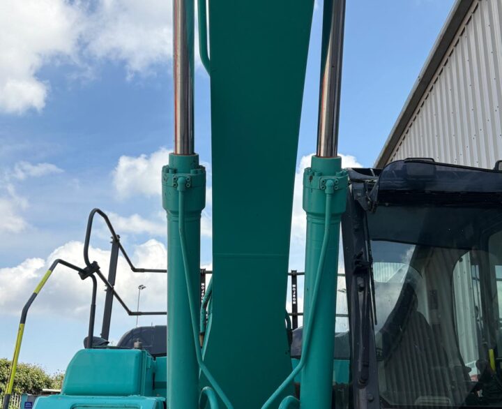 Kobelco SK210LC-10E - Crawler Excavators