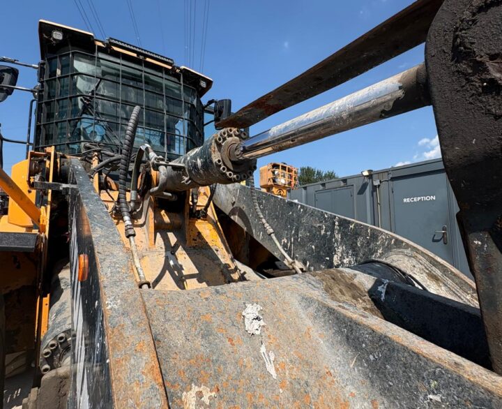 Hyundai HL960AHDXT - Used Wheel Loaders