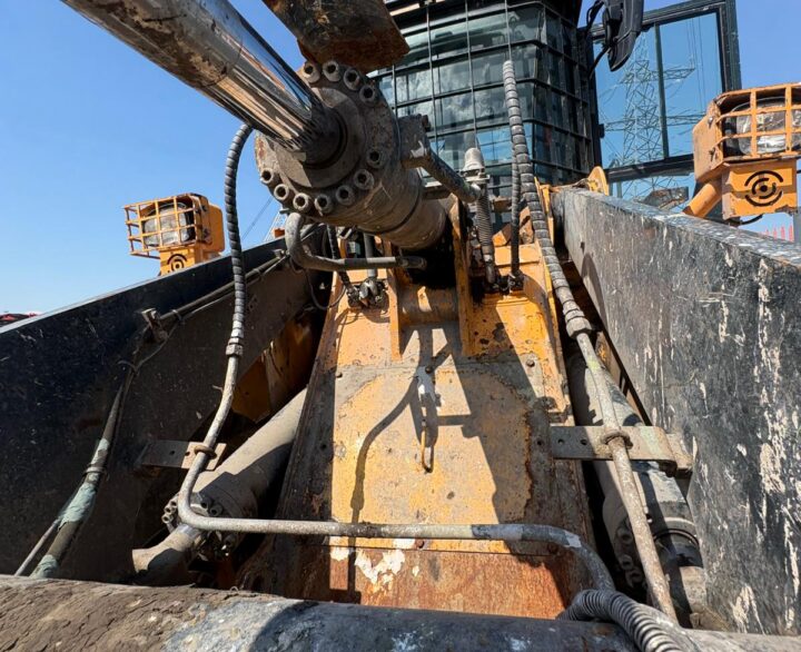 Hyundai HL960AHDXT - Used Wheel Loaders