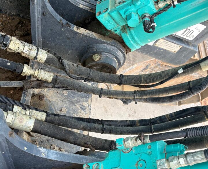 Kobelco SK210LC-10E - Crawler Excavators