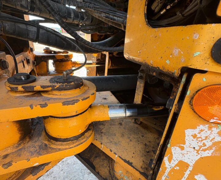 Hyundai HL960AHDXT - Used Wheel Loaders