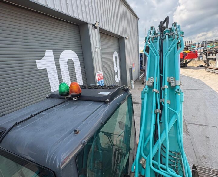 Kobelco SK210LC-10E - Crawler Excavators