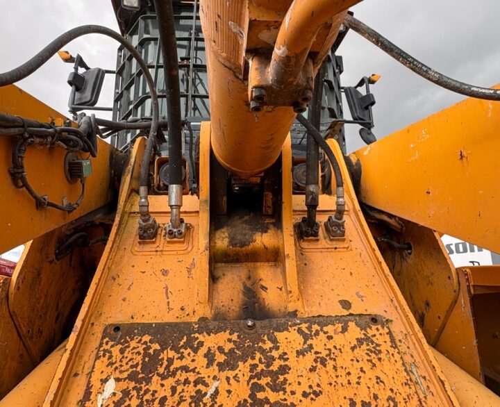 Hyundai HL960HDXT - Used Wheel Loaders
