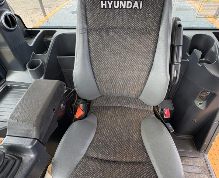 Hyundai HL960HDXT - Used Wheel Loaders
