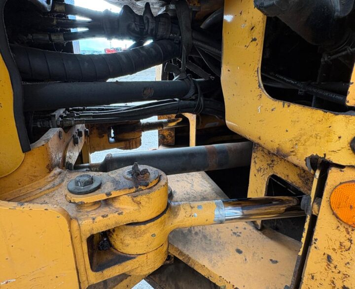 Hyundai HL960HDXT - Used Wheel Loaders