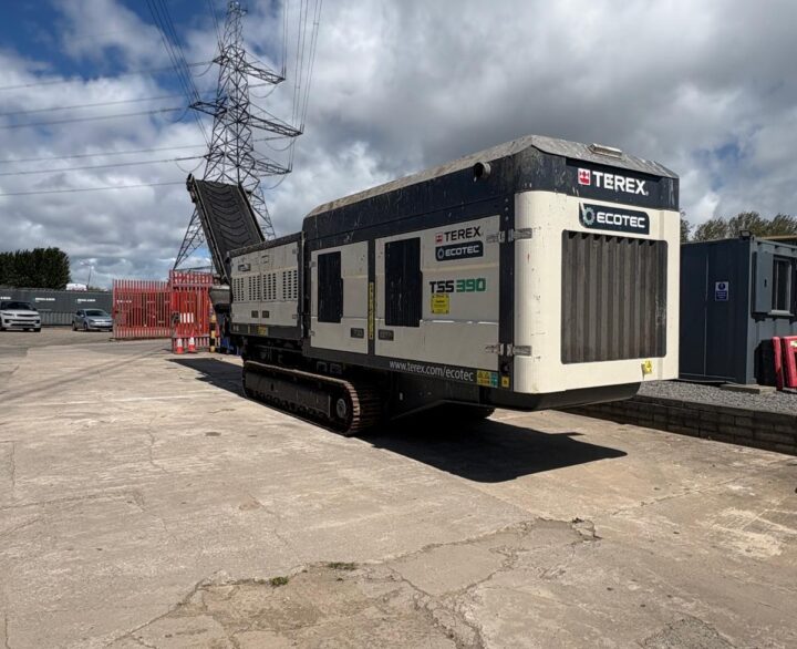 Terex TSS390 - Shredders