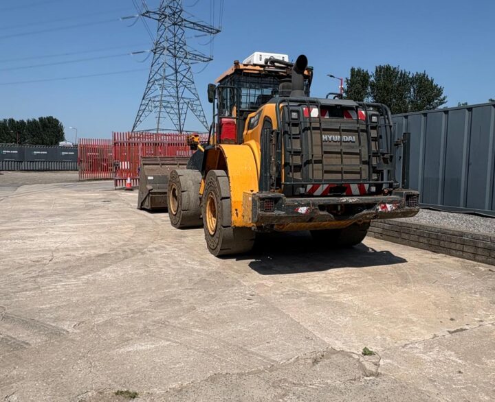 Hyundai HL960AHDXT - Used Wheel Loaders